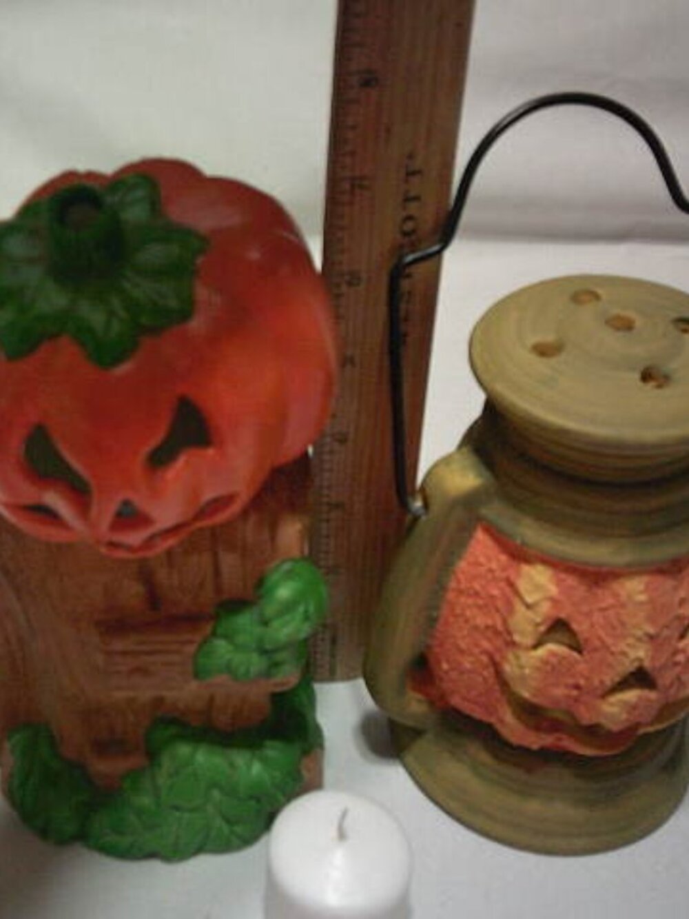VTG LOT 2 PORCELAIN HALLOWEEN PUMPKINS VOTIVE CANDLE HOLDERS LANTERN & FENCE 🎃